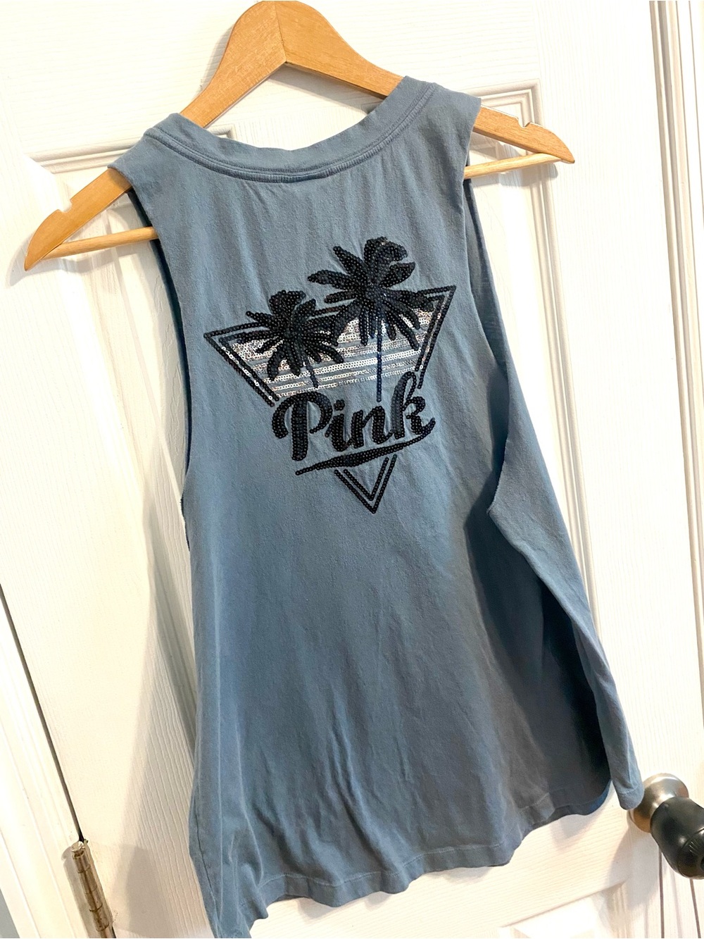 💙 VS PINK MUSCLE TEE SEQUINS PALM TREES TROPICAL TANK TOP BLING SIZE MEDIUM